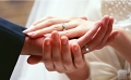 人口学者称法定婚龄应降到18岁：成年了为何不能结婚